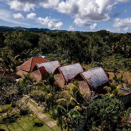 Temeling Jungle Inn Batumadeg Bagian luar foto